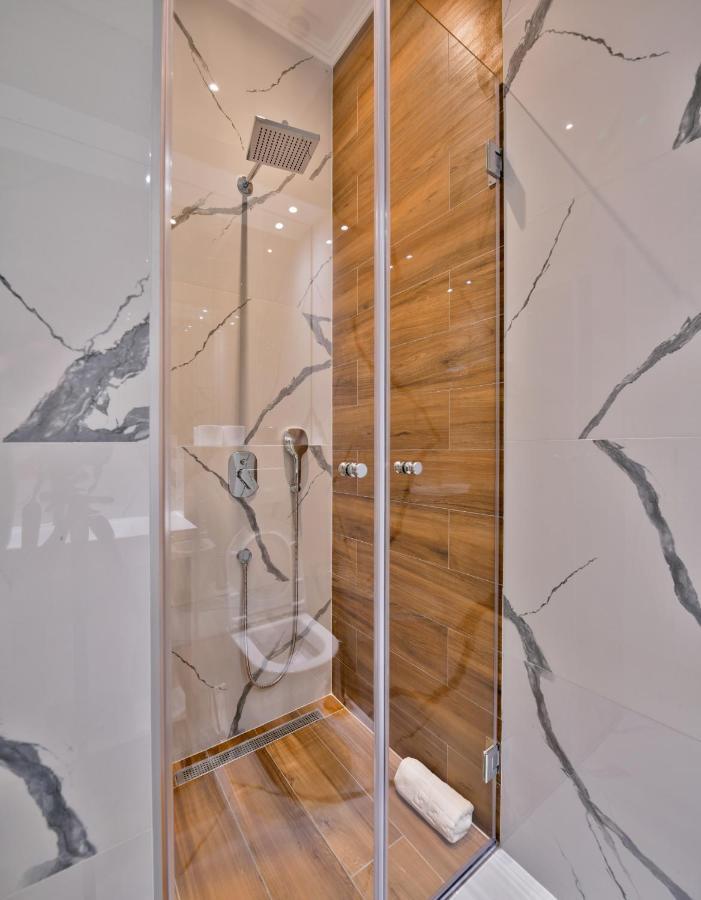 Luxury Galla Apartments In The City Center SJJ Esterno foto