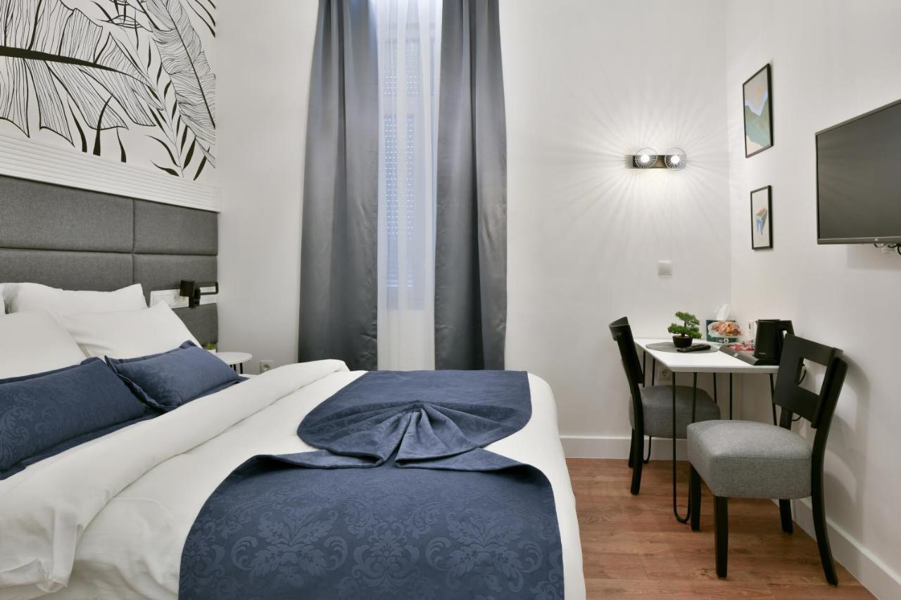 Luxury Galla Apartments In The City Center SJJ Esterno foto