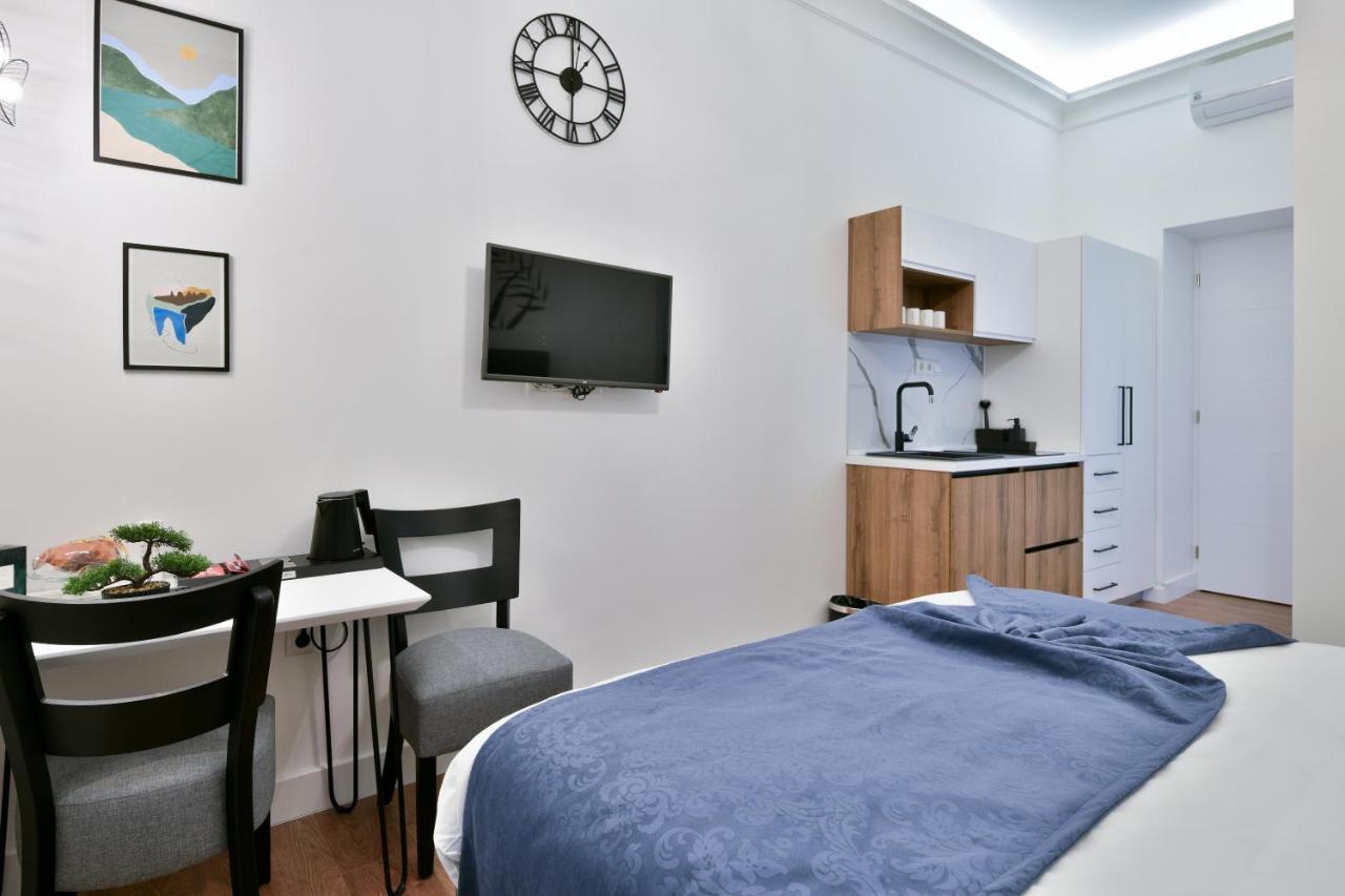Luxury Galla Apartments In The City Center SJJ Esterno foto