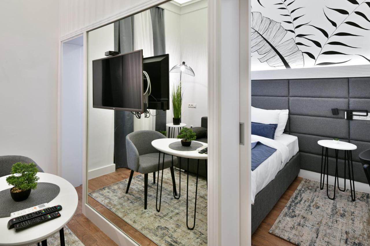 Luxury Galla Apartments In The City Center SJJ Esterno foto