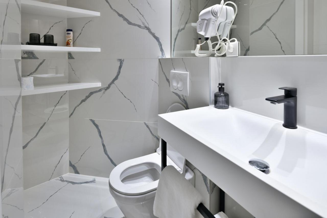 Luxury Galla Apartments In The City Center SJJ Esterno foto