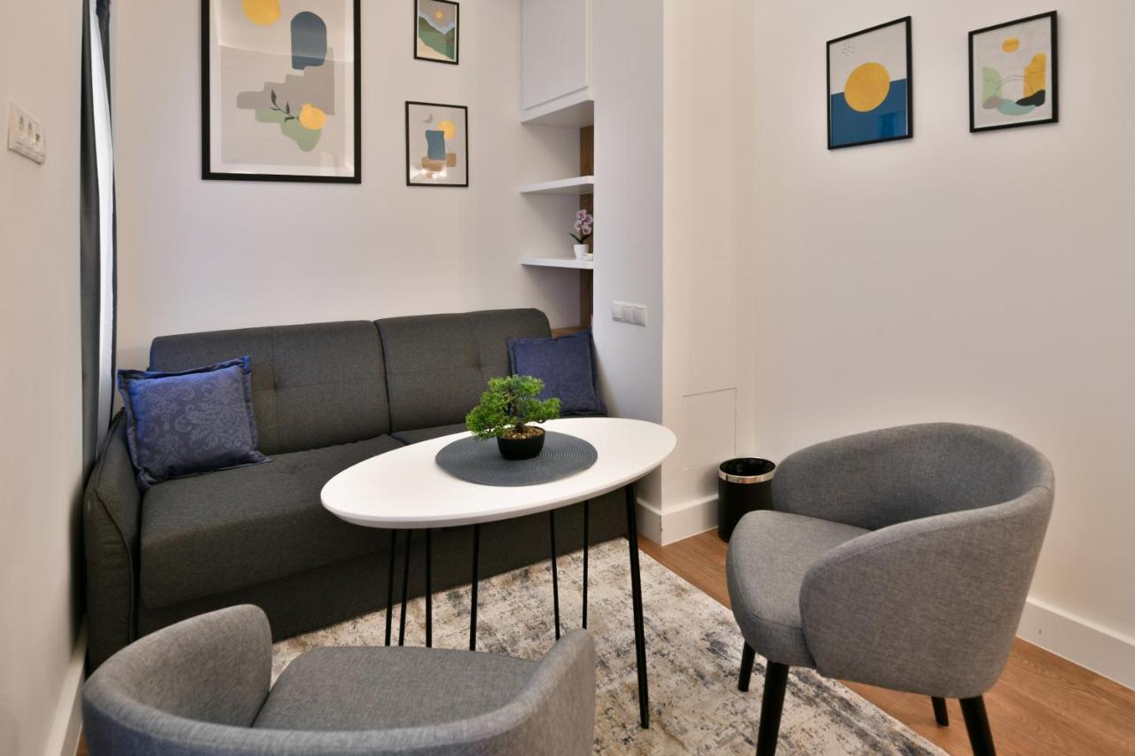 Luxury Galla Apartments In The City Center SJJ Esterno foto